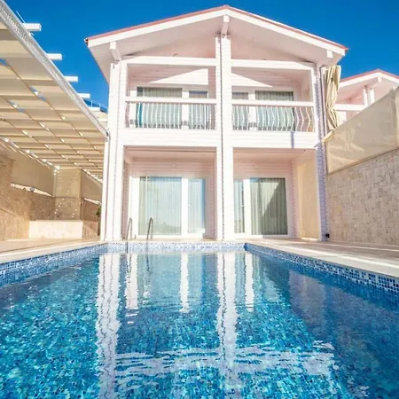 Villa Suel By Lucida Villas